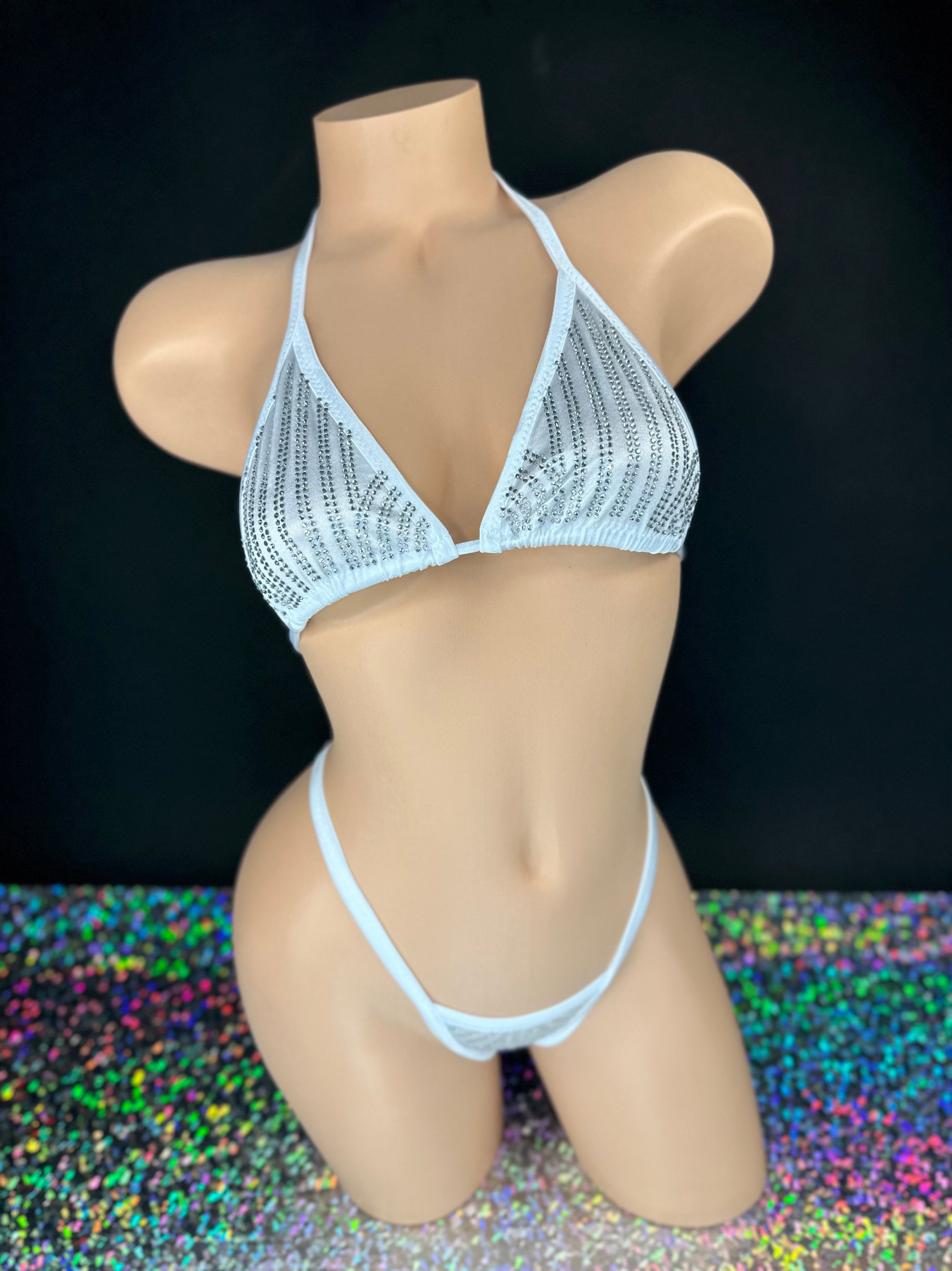 White Maya 'Kini